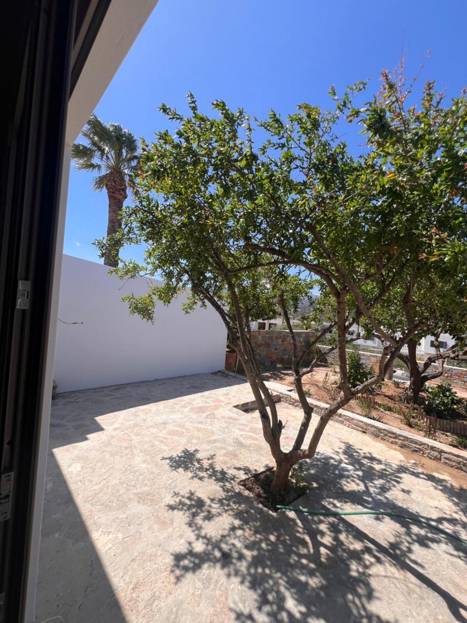 Gioma Garden Villas Istron Buitenkant foto