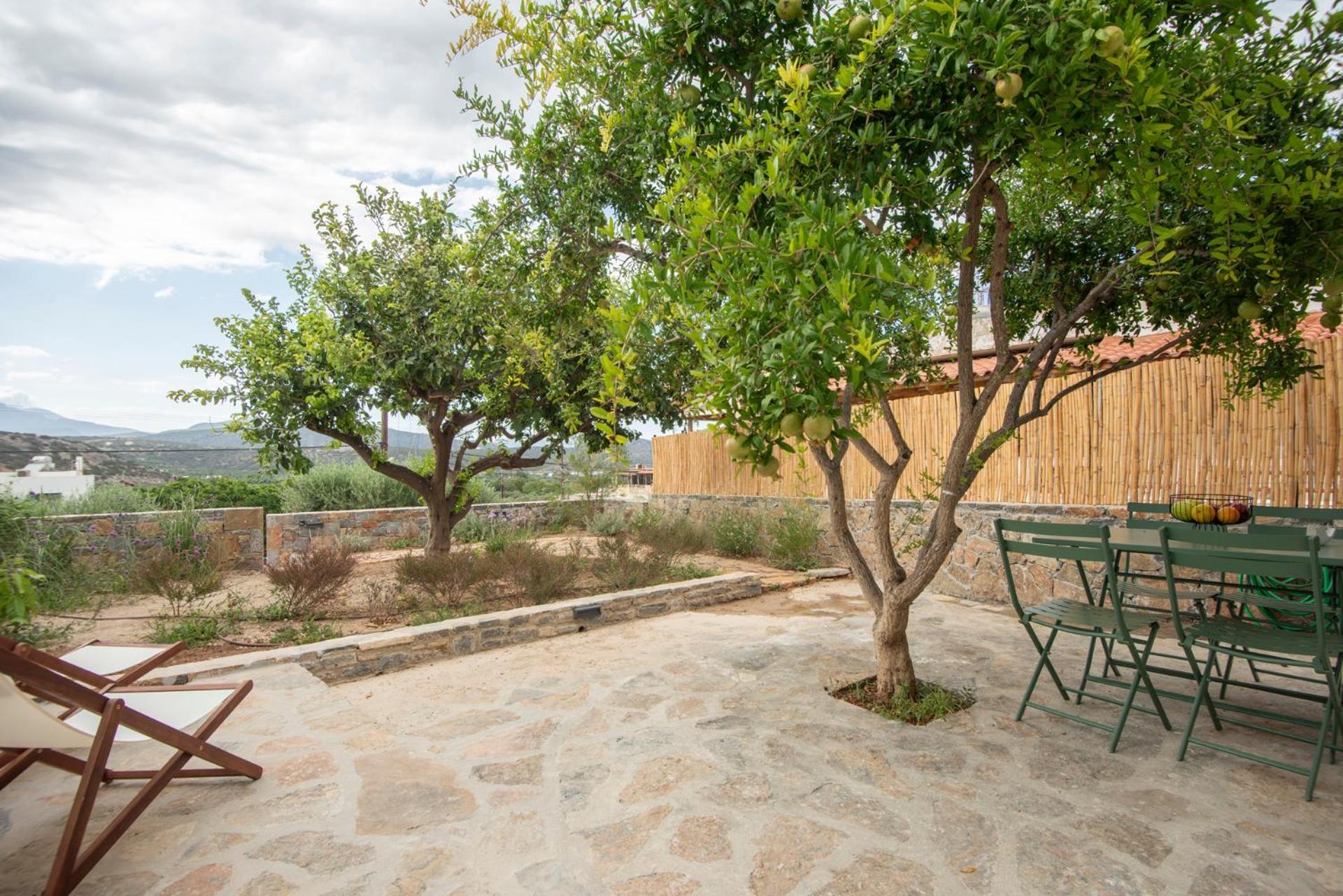 Gioma Garden Villas Istron Buitenkant foto